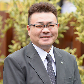葬儀・葬式・家族葬をお探しなら家族葬の長坂式典センター家族葬の長坂 東大和上北台のスタッフ