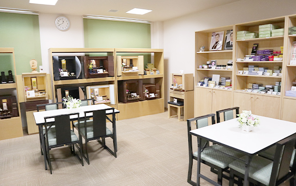 長坂式典センター本店の内観写真