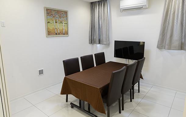 新座野火止の内観写真