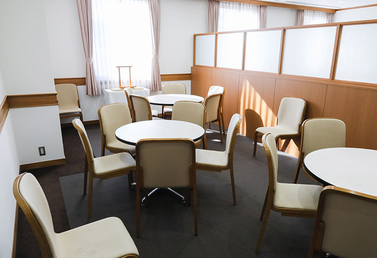 葬儀・葬式・家族葬をお探しなら家族葬の長坂式典センター 堀ノ内斎場のイメージ画像